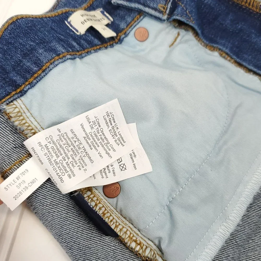 Madewell High Rise Denim Shorts in Glenoaks Wash Cutoff Edition I-0216a10